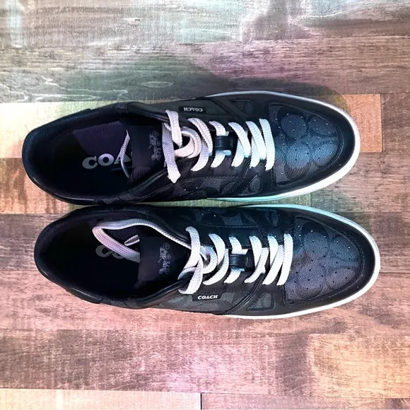 Coach Clip Court Sneaker Style C8965 🔥EUC Sz 9.5