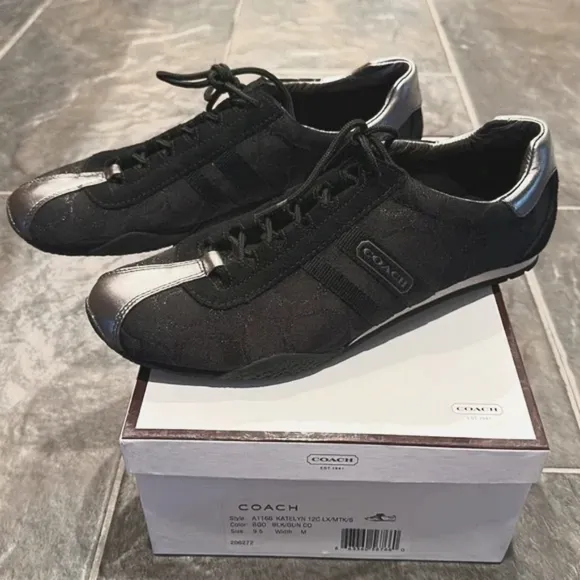 COACH Katelyn Black Silver Signature Jacquard Leather Low Top Sneakers - 9.5 NIB