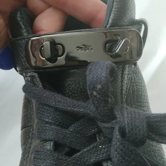 Coach Robby High Top Sneakers, Black Pebble Leather, Size 5.5