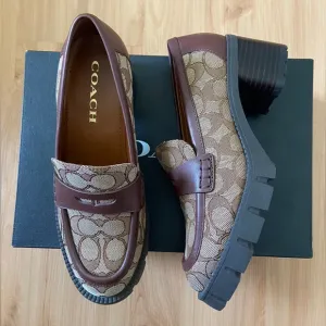 Coach Women Sig C Colleen Loafer In Signature Jacquard CC949 Size 6.5
