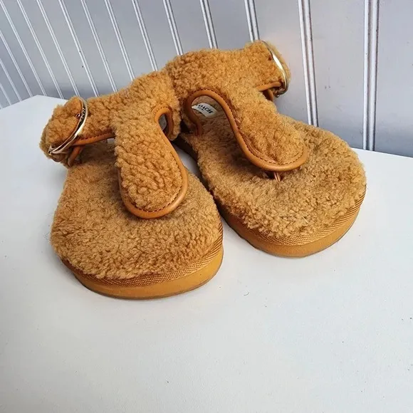 Coach Womens Hollie Butter Scotch Leather Thong Sandals Shoes Yellow Sz 8