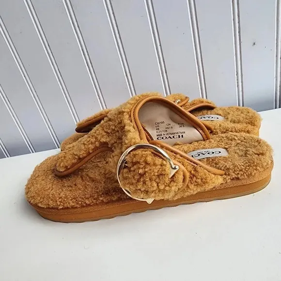Coach Womens Hollie Butter Scotch Leather Thong Sandals Shoes Yellow Sz 8
