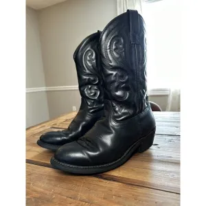Cody James Men's Cowboy Boots Black Leather Size 9EE CJ4240 R Toe Oil Resistant