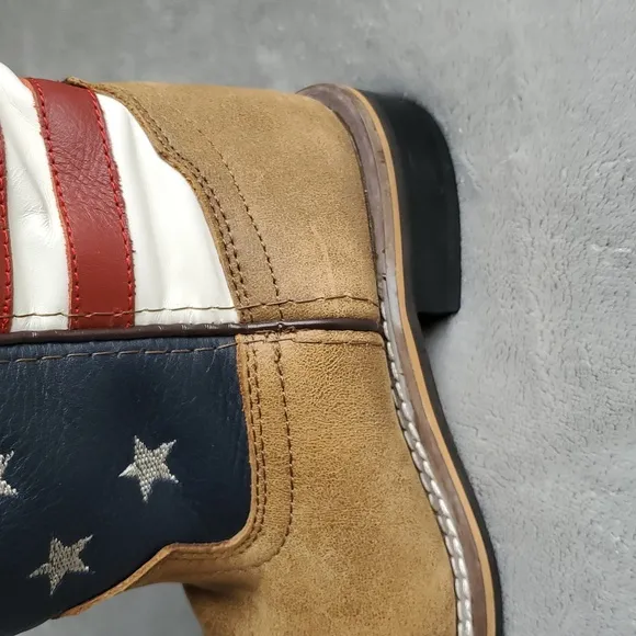 CODY JAMES Patriotic Leather Cowboy Boots with Stars and Stripes BOYS SIZE: 3D