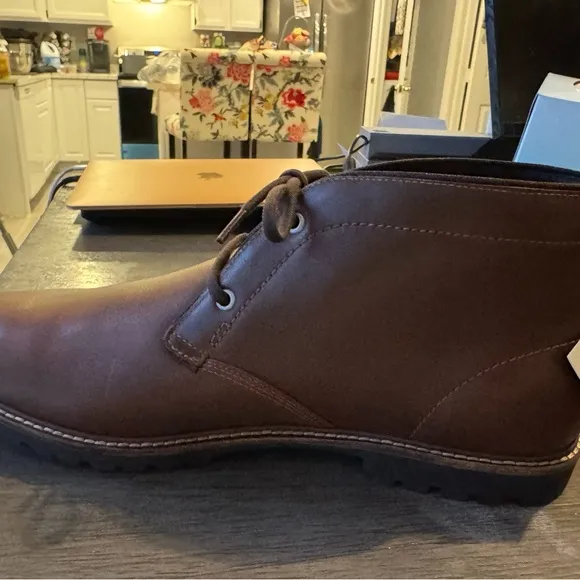 🥾Cole Haan Men's Midland Leather Water-Resistant Lace-Up Chukka Boots 🥾