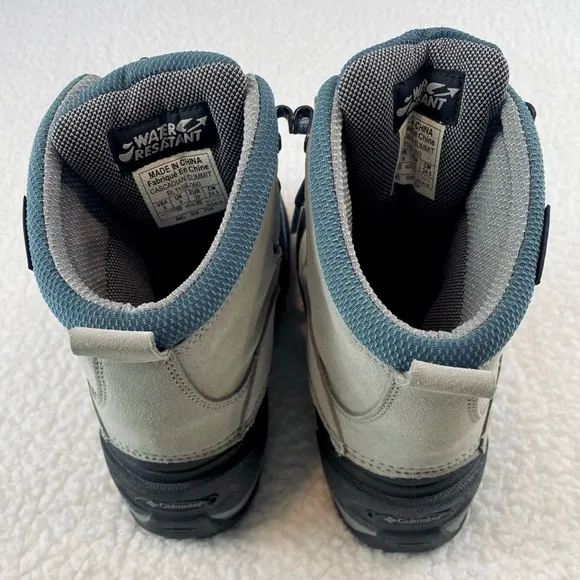 COLUMBIA • Blue/Grey Thermolite Water Resistant Cascadian Summit Winter Boots