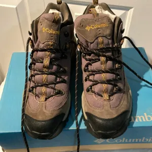 Columbia Men Hiking Shoes - grey and Black