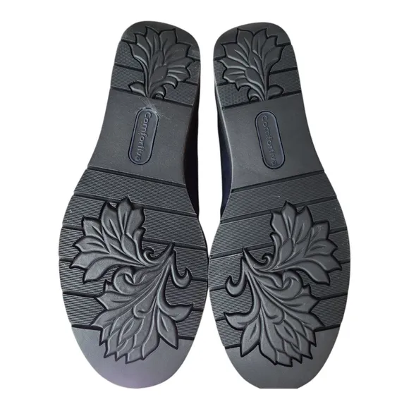 Comfortiva Pillowtop Women's Size 7.5 Navy Leather Wedge Loafers NWOT