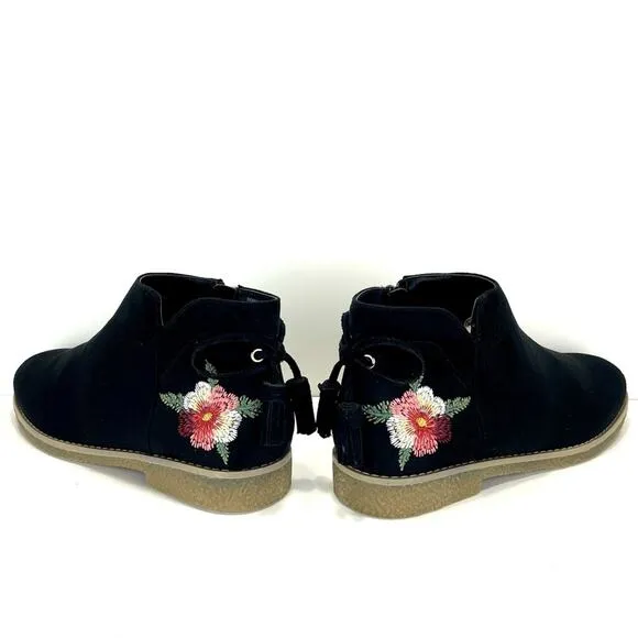 COMFORTVIEW SIENNA FAUX SUEDE EMBROIDERED SKID-RESISTANT BOOTIES/ANKLE BOOTS