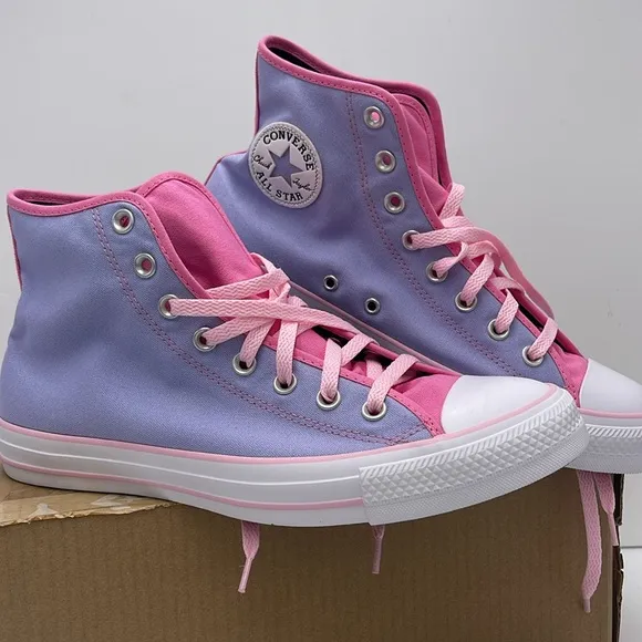 Converse Men’s A02171C Chuck Taylor All Star Canvas Sneakers