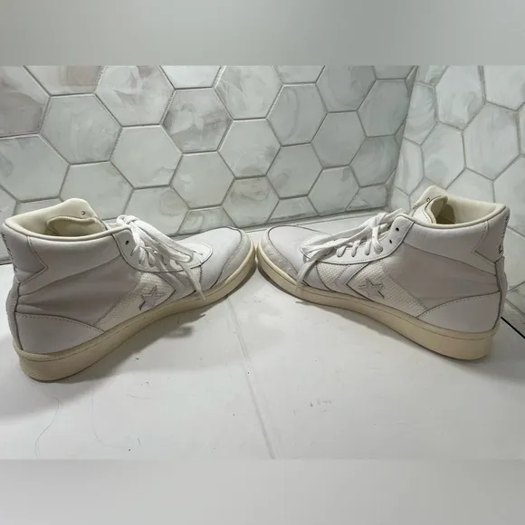 Converse Pro Leather Sport Unisex Men’s 8.5 Woman’s 10 White Hi Top Sneakers