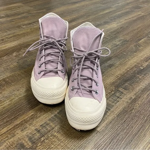 Converse Women's High-Top Sneakers - Lavender