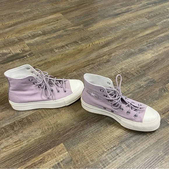 Converse Women's High-Top Sneakers - Lavender