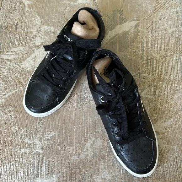 Coogi men’s black leather vintage sporty casual sneakers Sz 8