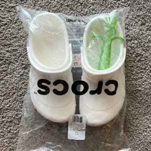 COPY - Crocs at work all white NWT women’s size 7 men’s size 5 no slip