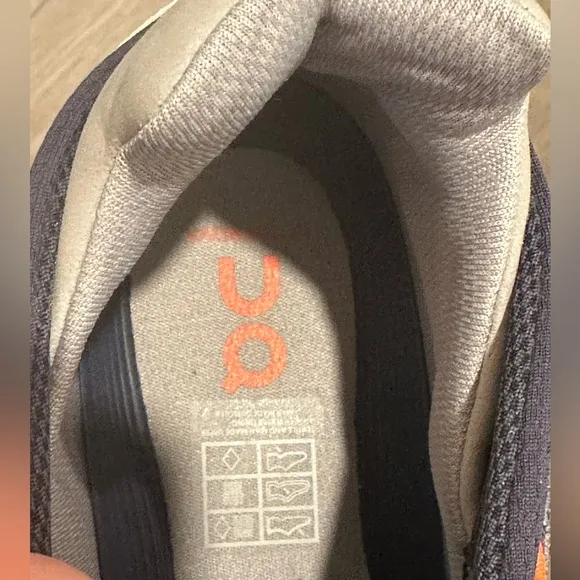 COPY - On Cloud Men’s Sneaker, Blue and Orange Size 8