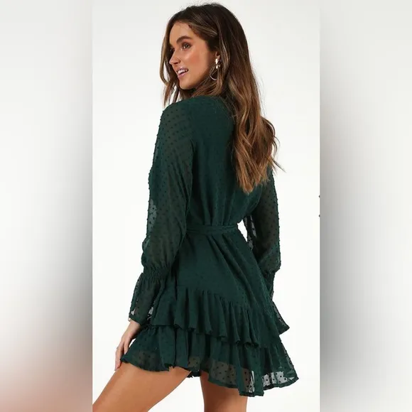 COULD YOU TELL DRESS IN FOREST GREEN