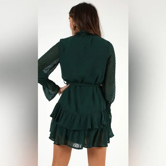 COULD YOU TELL DRESS IN FOREST GREEN
