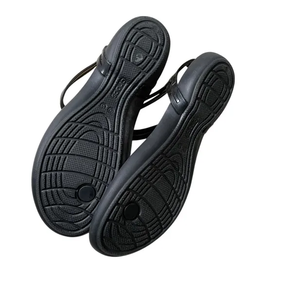CROCS Isabella T-Strap Thong Sandals Black 10