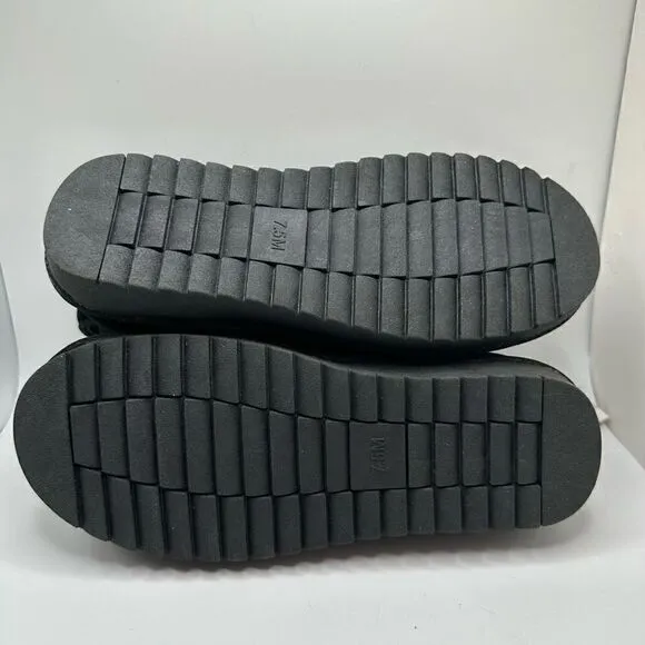 CUSHIONAIRE Women's pull on boot 8.5 BLACK