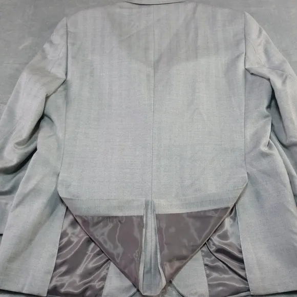 Daniel Cremieux Loro Piana 100% Wool 44 R Gray Herringbone Blazer Jacket Coat