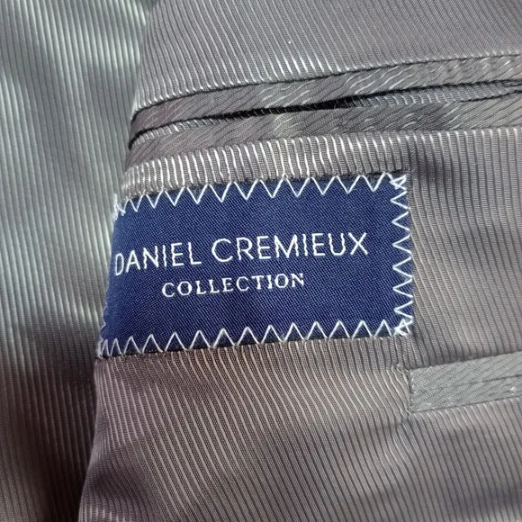 Daniel Cremieux Loro Piana 100% Wool 44 R Gray Herringbone Blazer Jacket Coat
