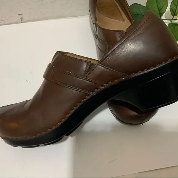 Dansko Leather Clogs Womens 9 Brown Solstice Button Strap Comfort Shoes Slip On