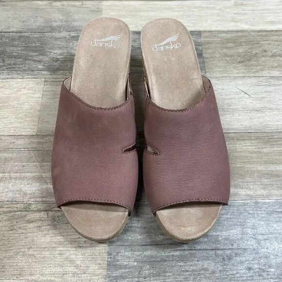 Dansko Tandi Sandals Women’s US 7.5-8 EU 38 Rose Suede Nubuck Wedge Shoes Clogs