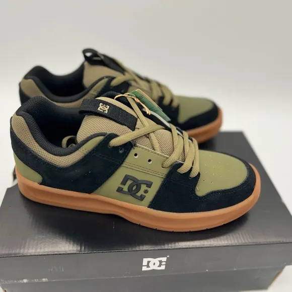 DC Men's Lynx Zero Low Top Skate Shoe Sneaker, Olive/Black, men 8 women 9.5