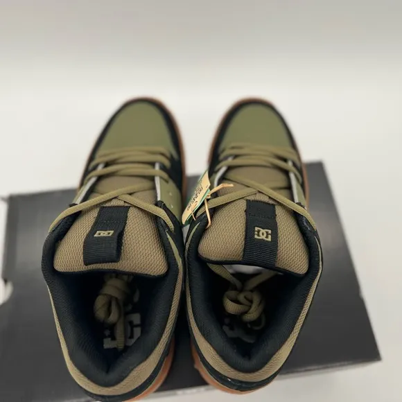 DC Men's Lynx Zero Low Top Skate Shoe Sneaker, Olive/Black, men 8 women 9.5