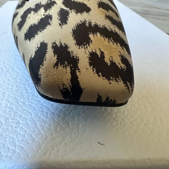 Dior Mizza slingback flat shoes. Black and Tan Leopard Print