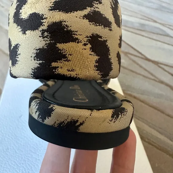 Dior Mizza slingback flat shoes. Black and Tan Leopard Print
