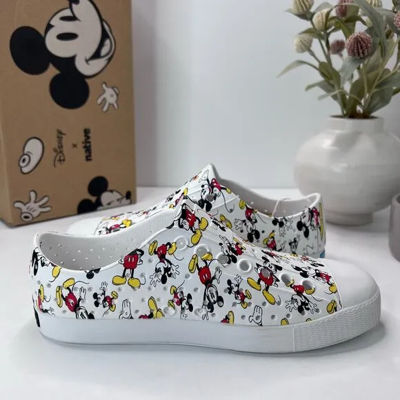Disney Native Jefferson Mickey Mouse Print Shoes Men's 5 Women's 7 NWB
