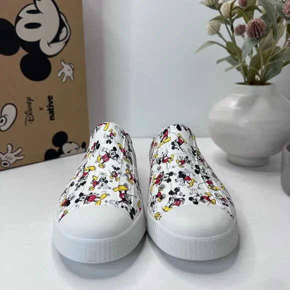 Disney Native Jefferson Mickey Mouse Print Shoes Men's 5 Women's 7 NWB