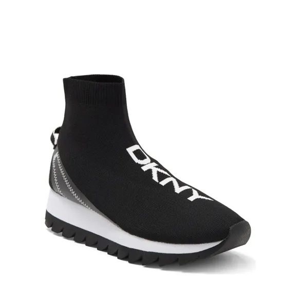 DKNY Sport Sneaker, Black &amp; White Size 9.5M New in Box