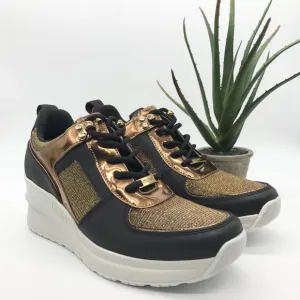 Dkny Women's Leo Wedge Black Gold Sneakers New 10