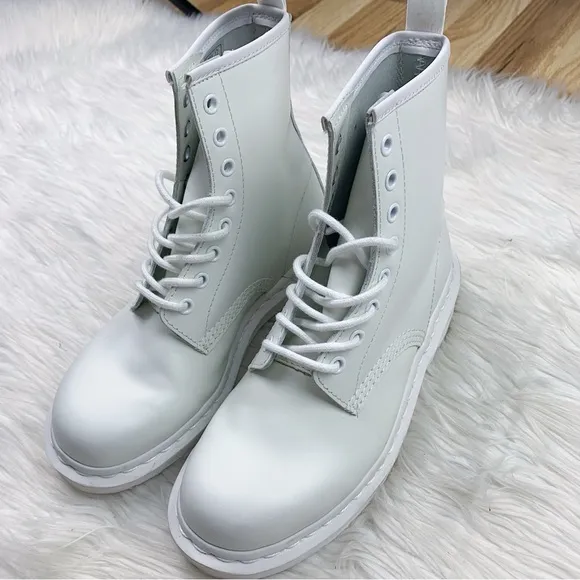 Dr. Martens 1460 Mono Smooth Leather Lace Up Boots Solid White Size 7 Womens