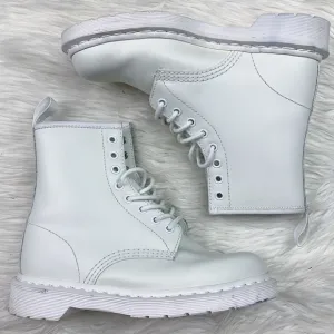 Dr. Martens 1460 Mono Smooth Leather Lace Up Boots Solid White Size 7 Womens