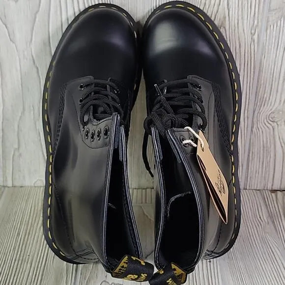 Dr. Martens 1460 Smooth Black Leather Combat Boots Womens Size 10 NEW