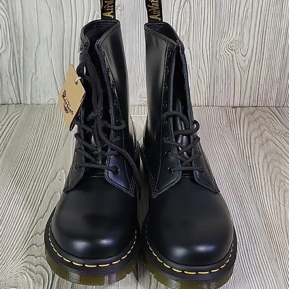 Dr. Martens 1460 Smooth Black Leather Combat Boots Womens Size 10 NEW