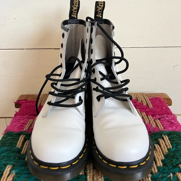 Dr. Martens 1460 Woman’s Smooth Leather Lace Up Boots