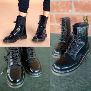 Dr Martens 1460 8 eye  patent leather boots