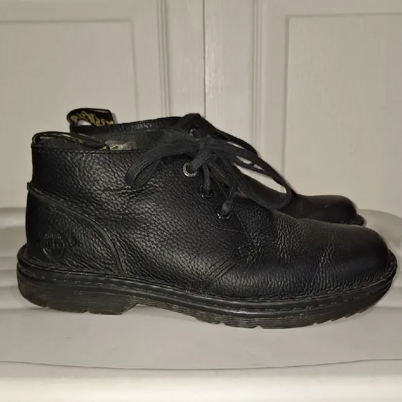 Dr. Martens &quot;Sussex&quot; Ankle Lace-up Chukka Boots -Textured Leather-black-M8 /L9