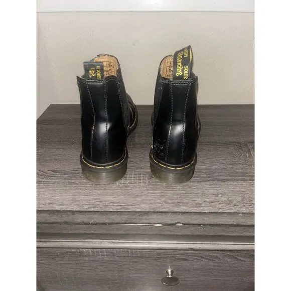 Dr. Martens Black Chelsea 2976 Slip Resistant Pull On Leather Boots Men Size 10