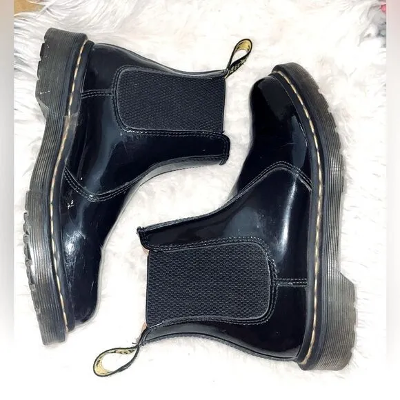 Dr. Martens Black Patent Leather Chelsea Boots 2976 Size 7