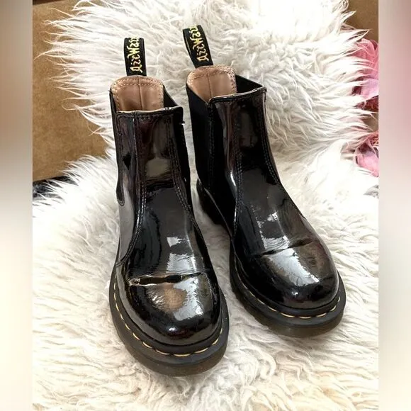 Dr. Martens Black Patent Leather Chelsea Boots 2976 Size 7