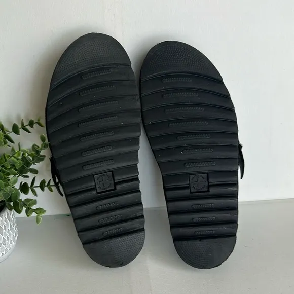 Dr. Martens Blaire Black Slide