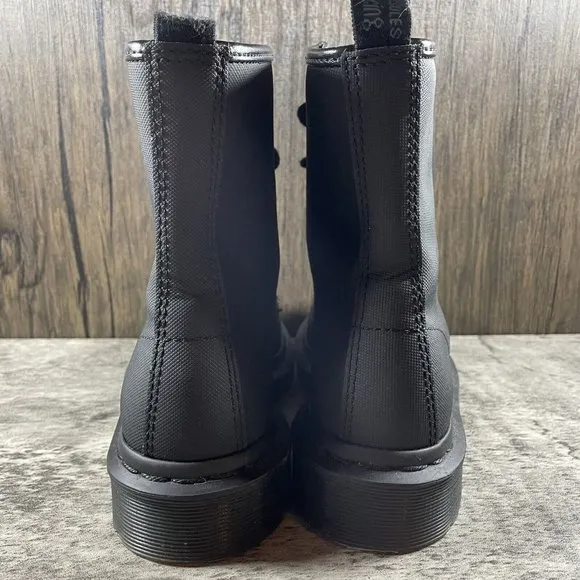 Dr Martens Boots Womens Size 5 Us 1460 Slip Resistant Black Ankle