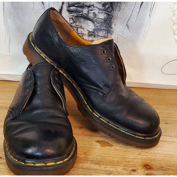 Dr Martens casual shoes