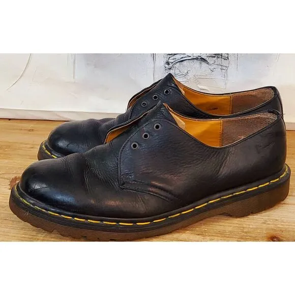 Dr Martens casual shoes